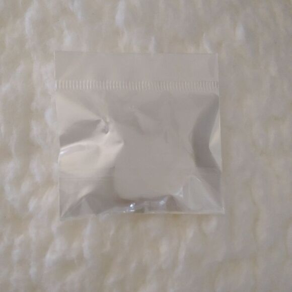 Gold-plated Rhinestone Hoop Earrings - Picture 4 of 4